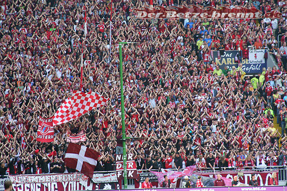 1. FC Kaiserslautern vs SV Wehen Wiesbaden (1-0) (4)