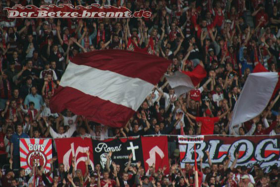 1. FC Kaiserslautern vs FC Augsburg (1-0) (13)