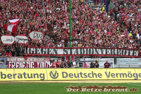 1. FC Kaiserslautern vs SpVgg Fürth (2-1) (6)
