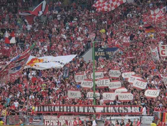 1. FC Kaiserslautern vs SpVgg Fürth (2-1) (12)