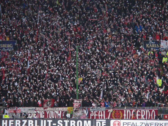 1. FC Kaiserslautern vs SC Paderborn (3-0) (4)