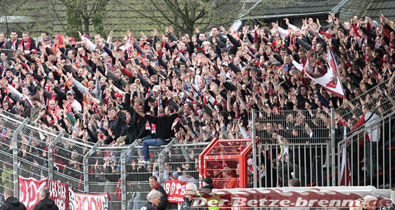 Rot-Weiß Oberhausen vs 1. FC Kaiserslautern (2-1) (6)