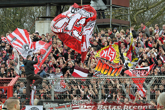 Rot-Weiß Oberhausen vs 1. FC Kaiserslautern (2-1) (8)
