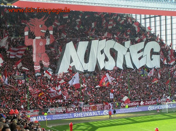 1. FC Kaiserslautern vs FC Augsburg (1-1) (27)