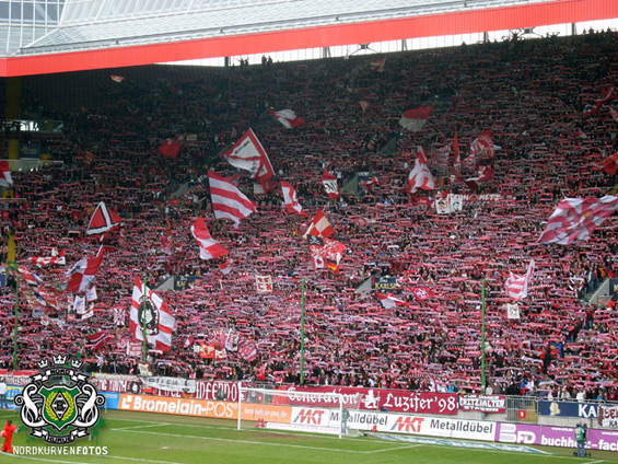 1. FC Kaiserslautern vs Borussia Mönchengladbach (3-0) (13)