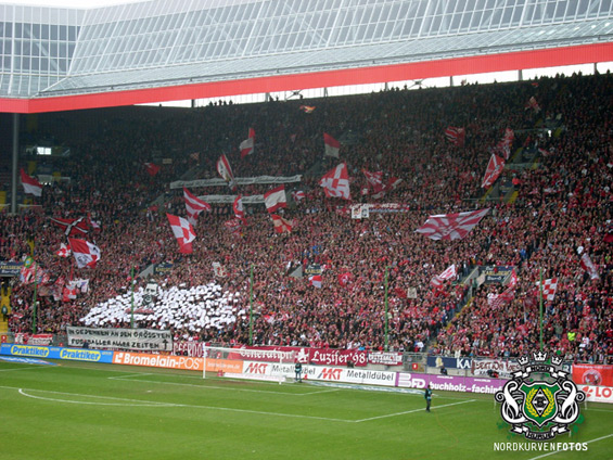 1. FC Kaiserslautern vs Borussia Mönchengladbach (3-0) (15)
