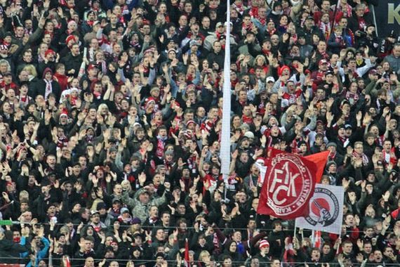 1. FC Kaiserslautern vs VfL Wolfsburg (0-0) (15)
