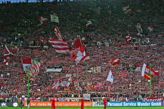1. FC Kaiserslautern vs FC Bayern München (2-0) (6)