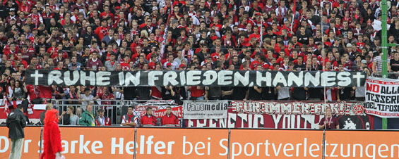 1. FC Kaiserslautern vs FC Bayern München (2-0) (22)