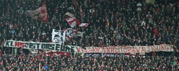 1. FC Kaiserslautern vs 1. FSV Mainz 05 (0-1) (11)