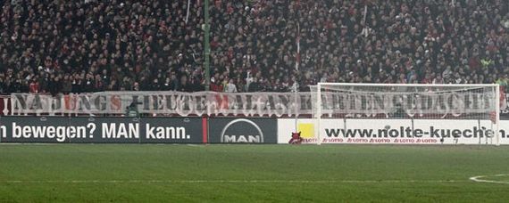 1. FC Kaiserslautern vs 1. FSV Mainz 05 (0-1) (19)