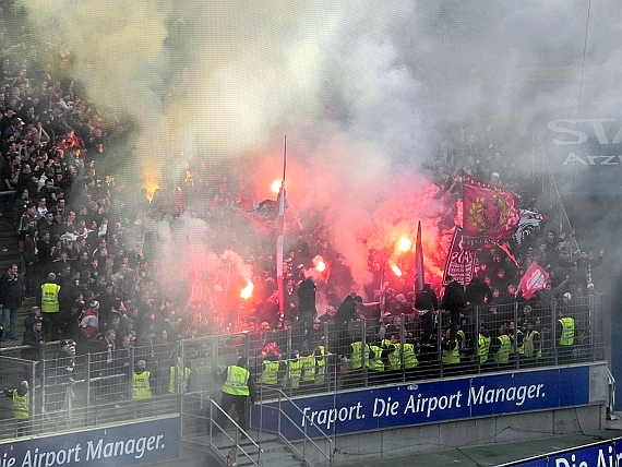 Eintracht Frankfurt vs 1. FC Kaiserslautern (0-0) (18)
