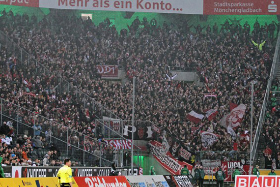 Borussia Mönchengladbach vs 1. FC Kaiserslautern (1-0) (4)