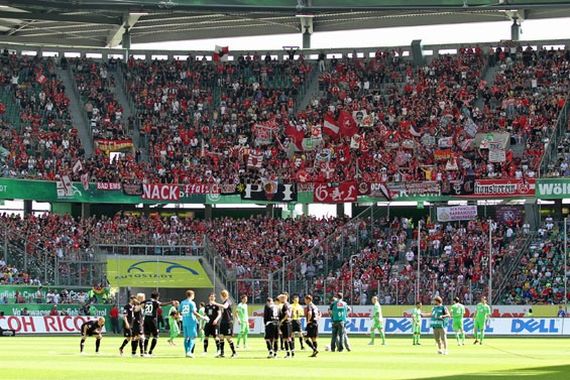 VfL Wolfsburg vs 1. FC Kaiserslautern (1-2) (1)