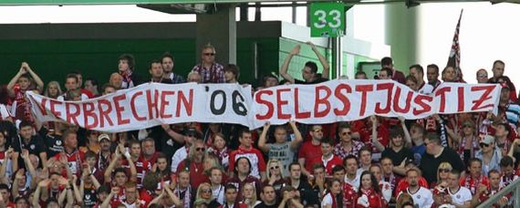 VfL Wolfsburg vs 1. FC Kaiserslautern (1-2) (9)