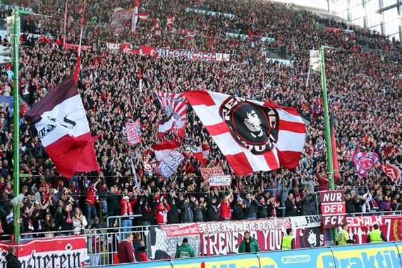 1. FC Kaiserslautern vs SC Freiburg (1-1) (15)