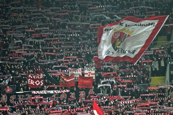 1. FC Kaiserslautern vs Bayer 04 Leverkusen (0-2) (10)