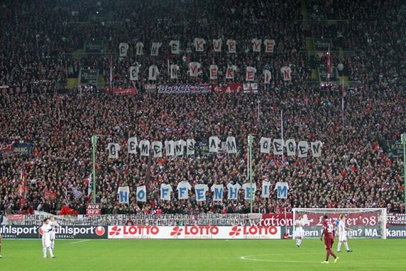 1. FC Kaiserslautern vs Bayer 04 Leverkusen (0-2) (12)