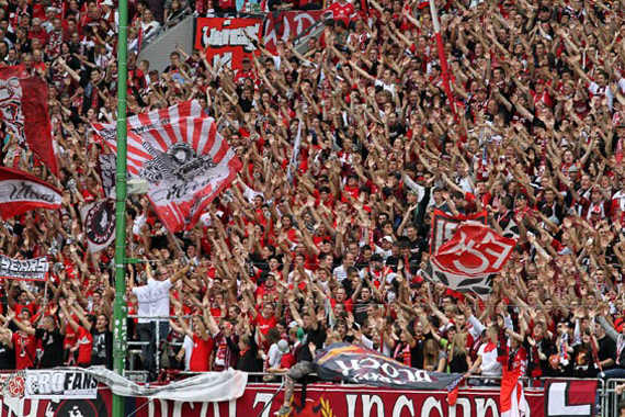 1. FC Kaiserslautern vs FC Augsburg (1-1) (1)