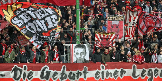 1. FC Kaiserslautern vs Borussia Mönchengladbach (1-2) (6)