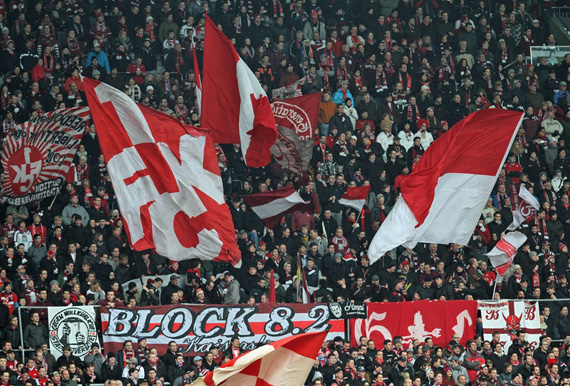 1. FC Kaiserslautern vs Borussia Mönchengladbach (1-2) (9)