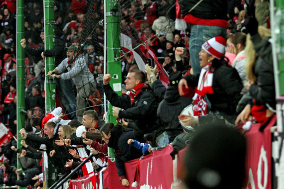 1. FC Kaiserslautern vs Borussia Mönchengladbach (1-2) (15)