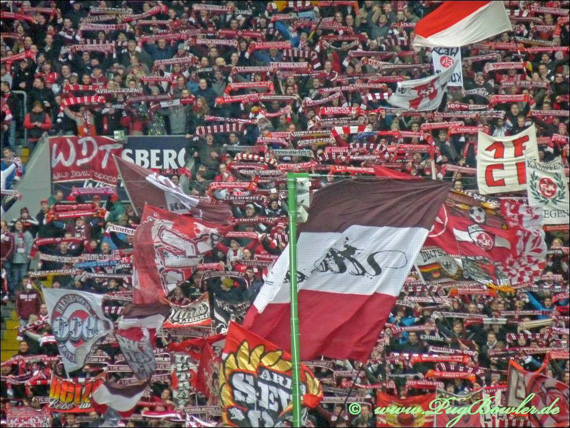 1. FC Kaiserslautern vs Borussia Mönchengladbach (1-2) (22)