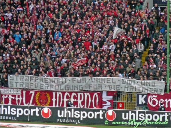 1. FC Kaiserslautern vs Borussia Mönchengladbach (1-2) (24)