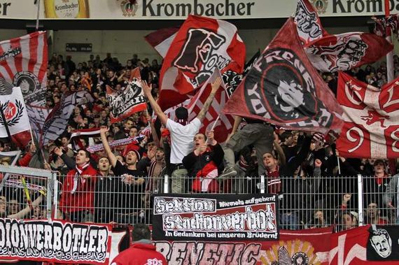 VfB Stuttgart vs 1. FC Kaiserslautern (0-0) (9)
