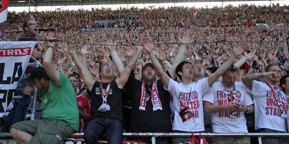 1. FC Kaiserslautern vs Borussia Dortmund (2-5) (9)