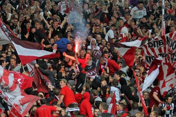 Hannover 96 vs 1. FC Kaiserslautern (2-1) (4)