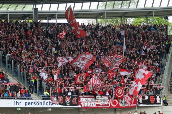 Hannover 96 vs 1. FC Kaiserslautern (2-1) (8)
