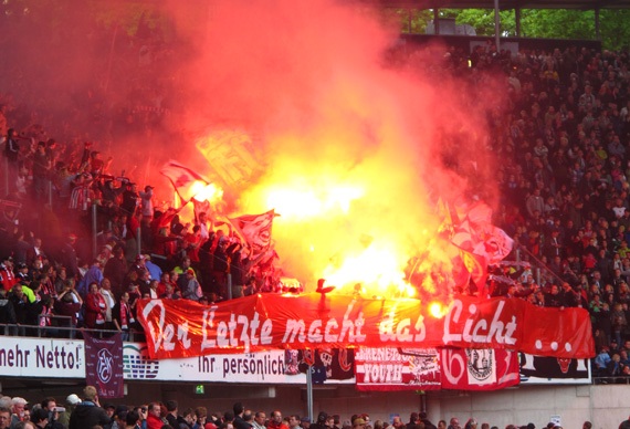 Hannover 96 vs 1. FC Kaiserslautern (2-1) (24)