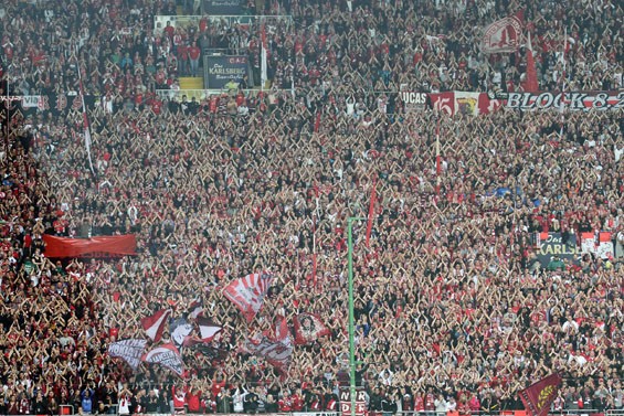 1. FC Kaiserslautern vs FC Bayern München (0-3) (2)
