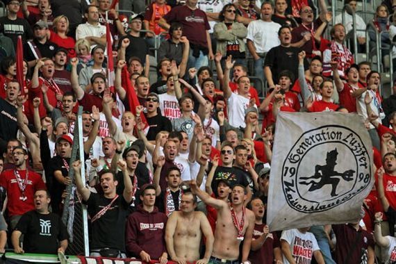 VfL Wolfsburg vs 1. FC Kaiserslautern (1-0) (3)