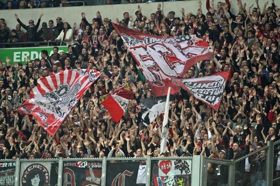 FC Schalke 04 vs 1. FC Kaiserslautern (1-2) (3)