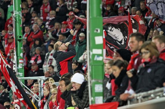 1. FC Kaiserslautern vs FC Energie Cottbus (1-0) (17)