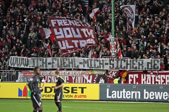 1. FC Kaiserslautern vs FC Energie Cottbus (1-0) (22)
