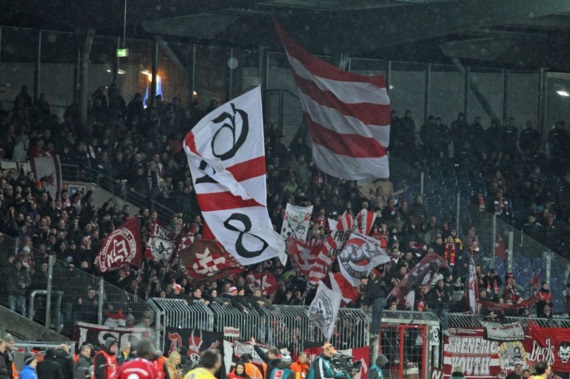 Eintracht Braunschweig vs 1. FC Kaiserslautern (1-1) (11)