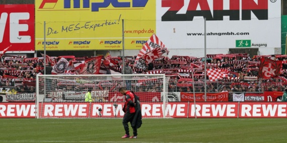 SV Sandhausen vs 1. FC Kaiserslautern (1-1) (4)