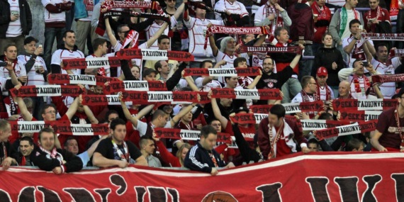 FC Erzgebirge Aue vs 1. FC Kaiserslautern (1-1) (4)
