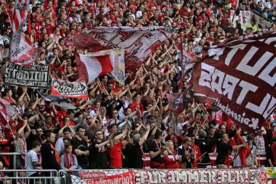 1. FC Kaiserslautern vs FSV Frankfurt (4-1) (11)
