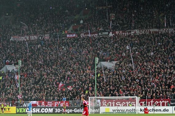 1. FC Kaiserslautern vs SC Paderborn (0-1) (7)