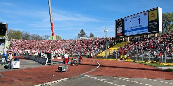 Karlsruher SC vs 1. FC Kaiserslautern (2-2) (5)