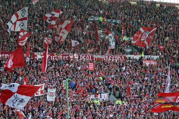 1. FC Kaiserslautern vs Dynamo Dresden (4-0) (1)