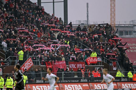 FC St. Pauli vs 1. FC Kaiserslautern (1-3) (5)