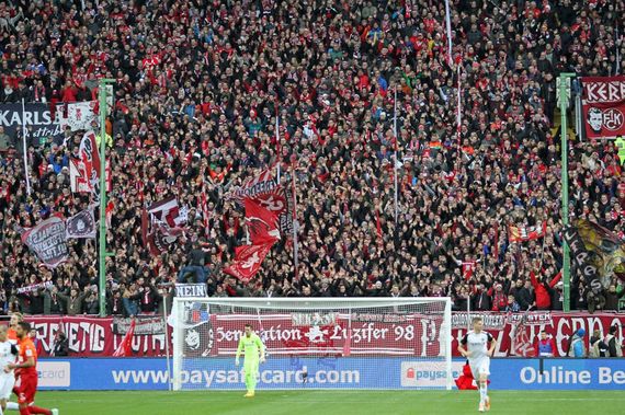 1. FC Kaiserslautern vs SV Sandhausen (1-0) (1)