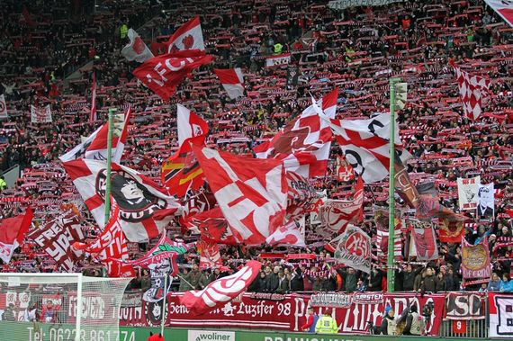 1. FC Kaiserslautern vs SV Sandhausen (1-0) (7)