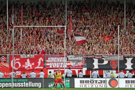 SV Sandhausen vs 1. FC Kaiserslautern (1-1) (2)