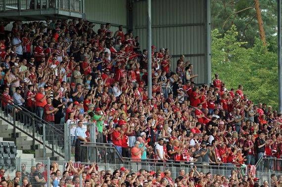 SV Sandhausen vs 1. FC Kaiserslautern (1-1) (4)